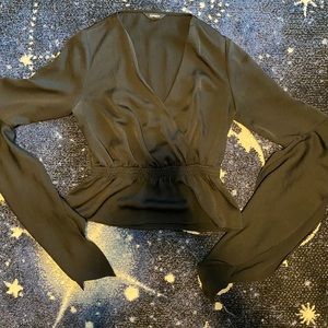 Black long sleeve blouse 🖤